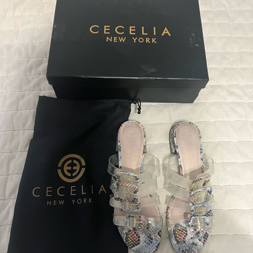 Sold - Picture 2 of 8